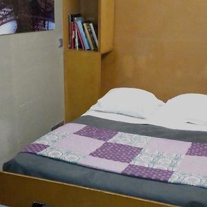 Paris Interiors Rentals - Le Marais Louvre - Notre Dame